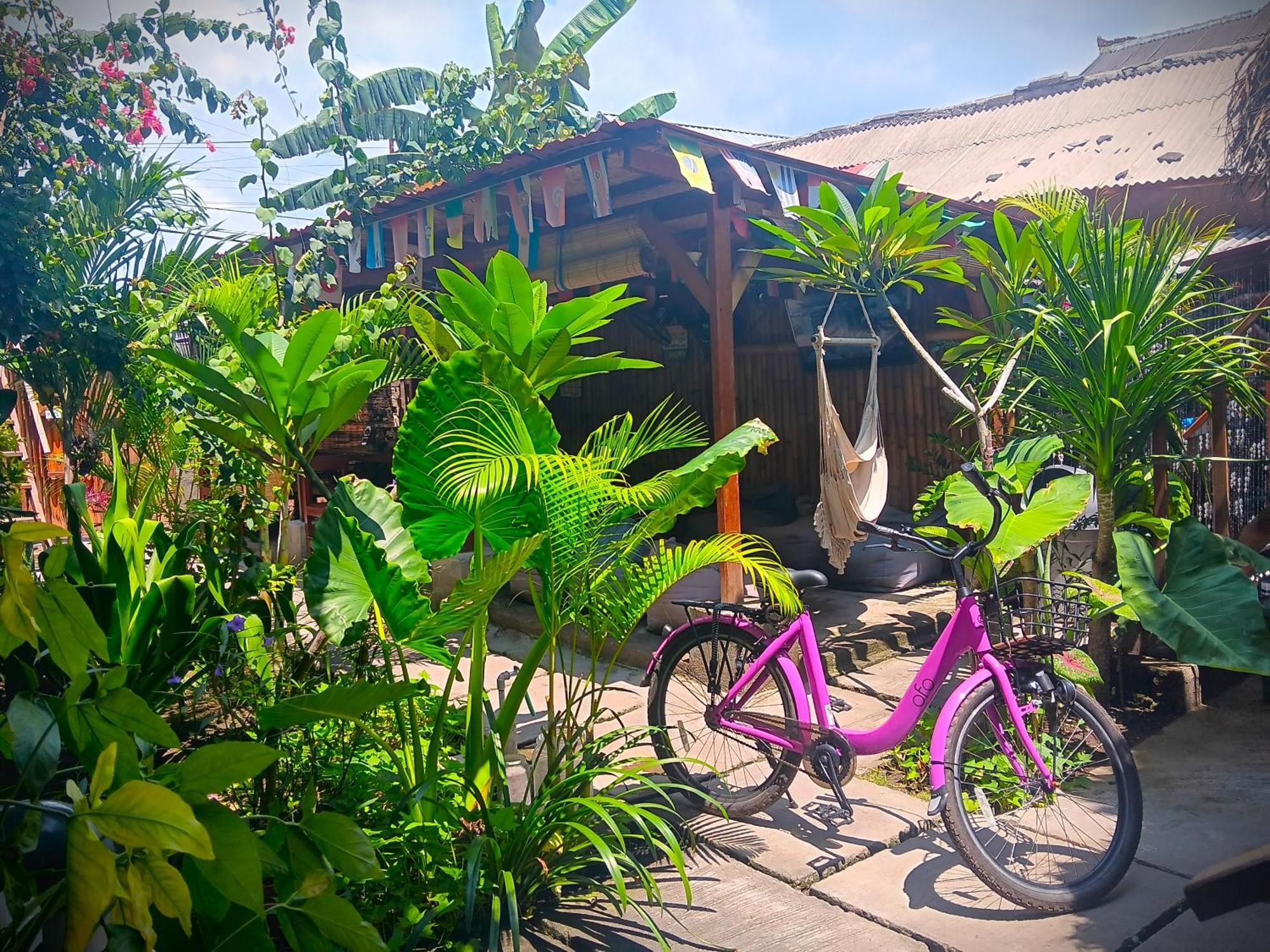 Good Vibes Bungalows Гили Траванган Экстерьер фото